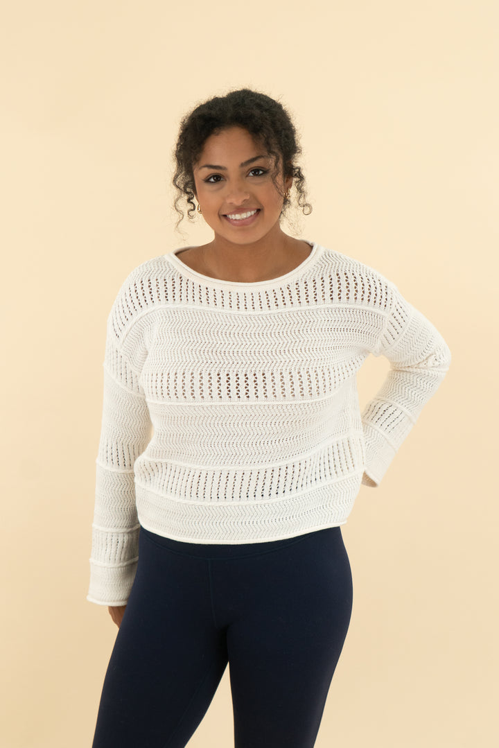 cream crochet knit sweater (s)