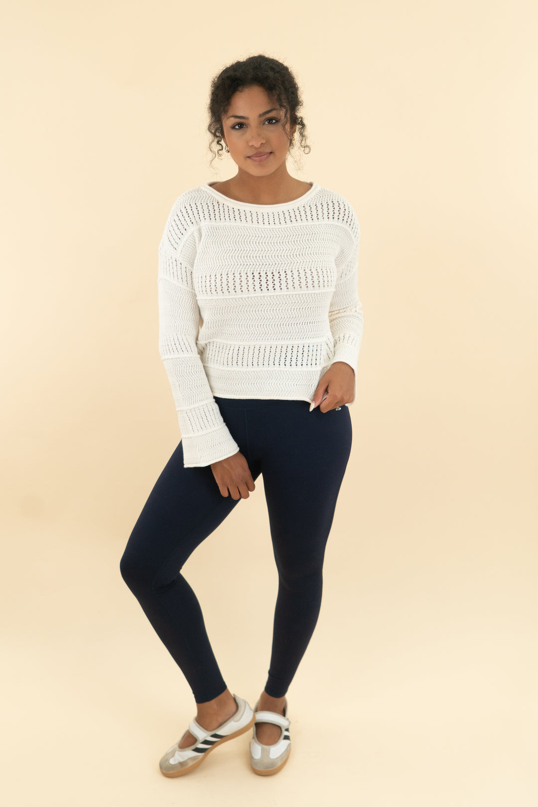 cream crochet knit sweater (s)