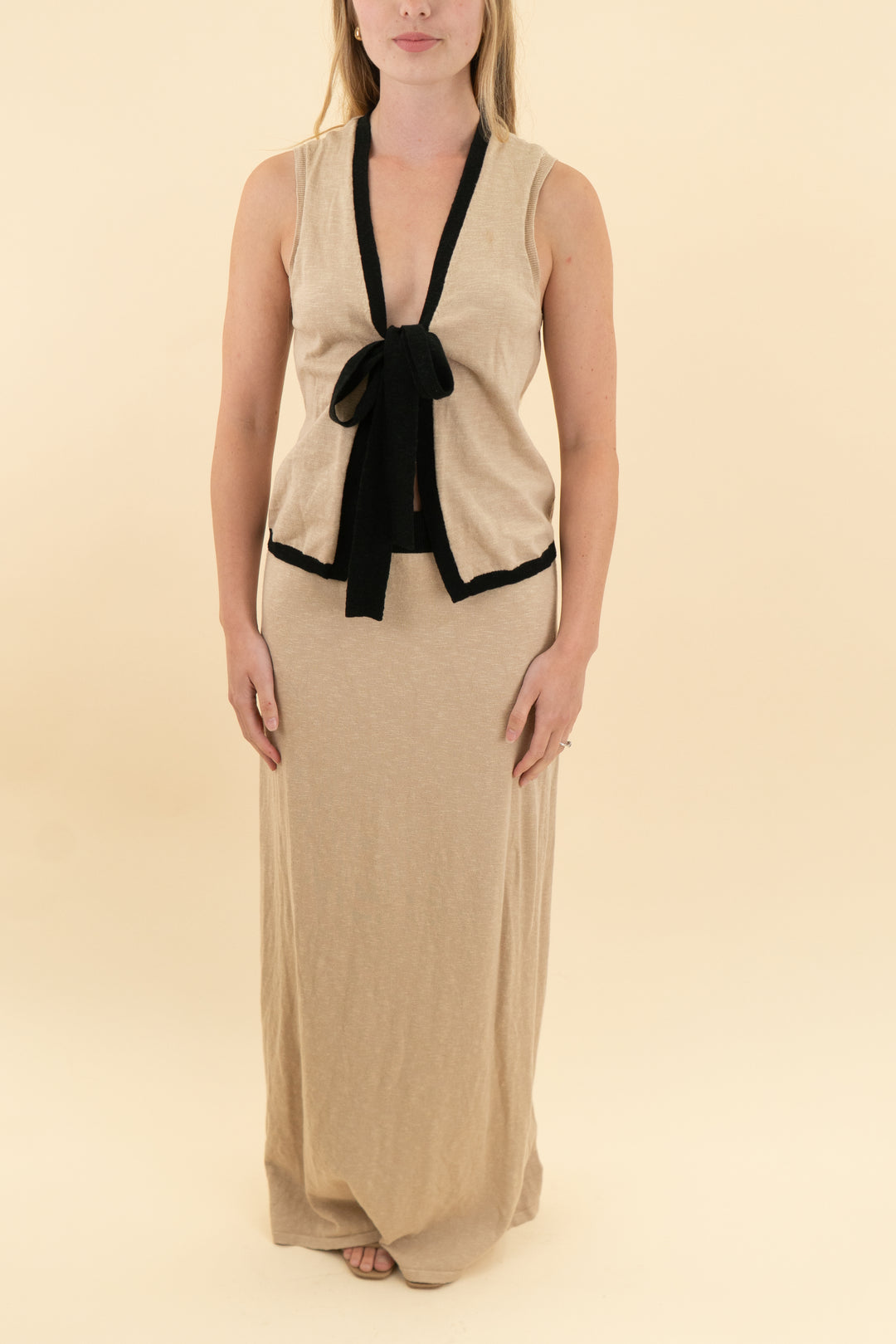 lovers and friends tan and black skirt and vest set (xs)