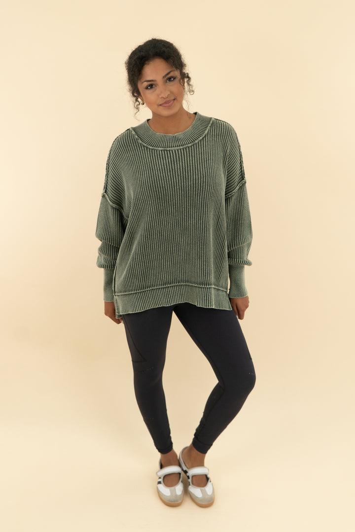 zenana green sweater (l)
