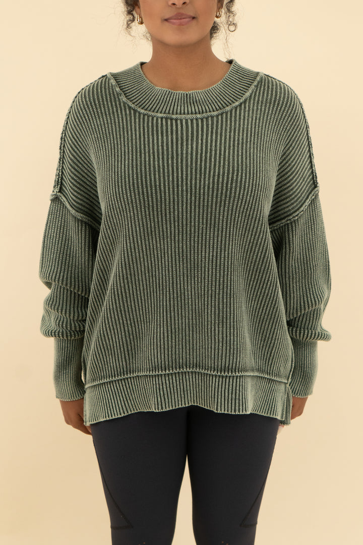 zenana green sweater (l)