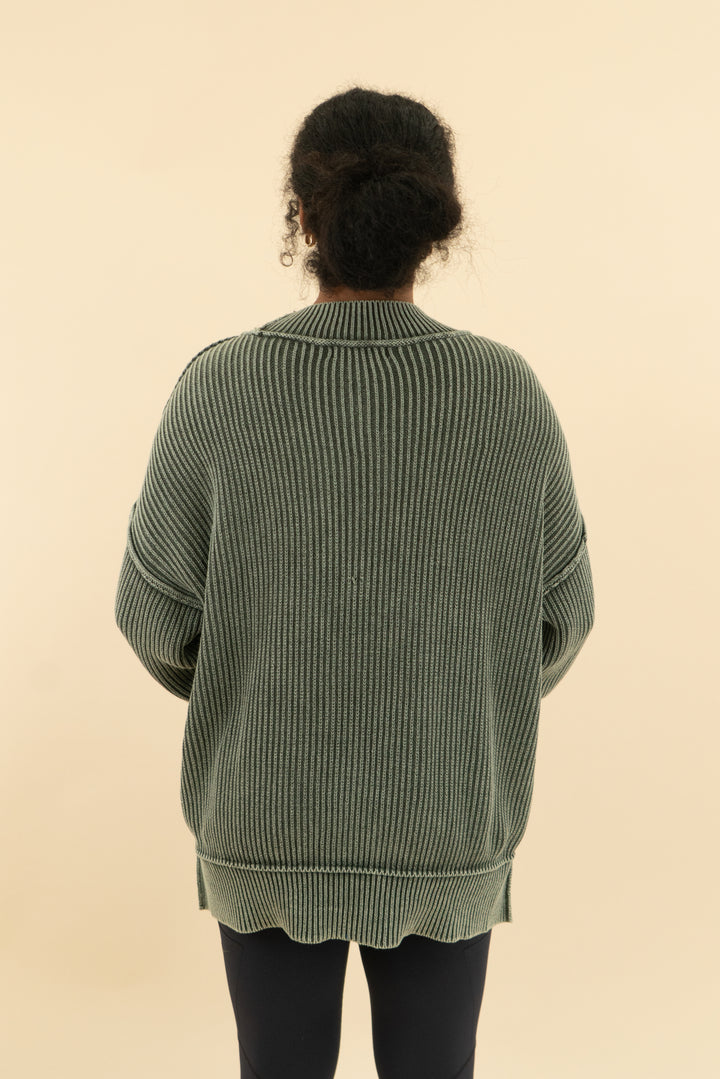 zenana green sweater (l)
