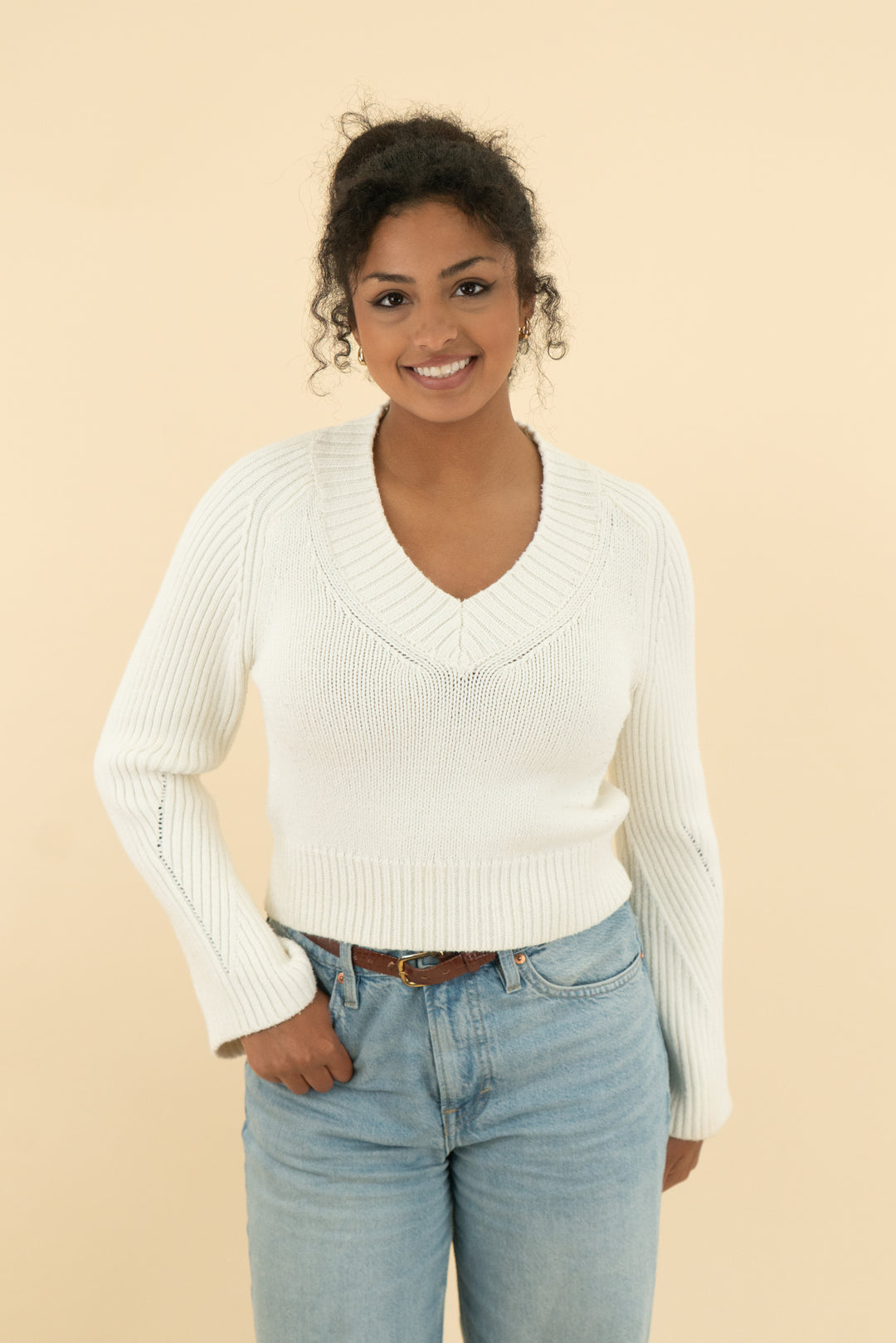 anthropologie ivory knit v neck sweater (s; retail $118)