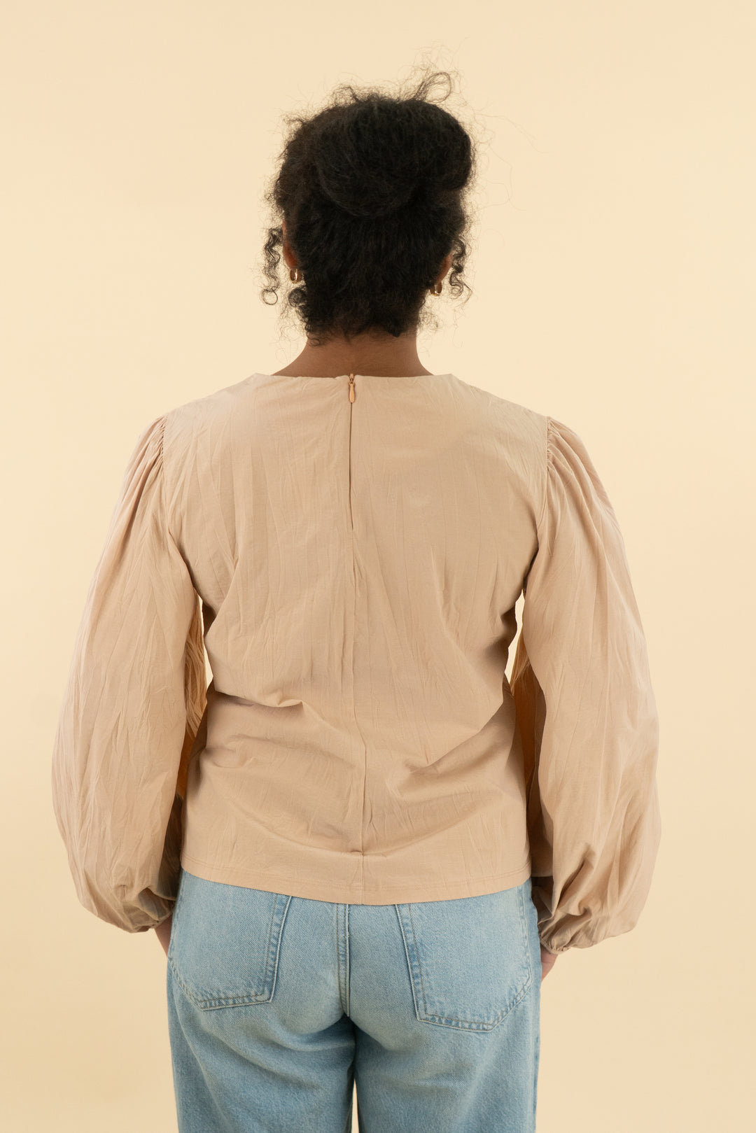 nude balloon long sleeve blouse (s/m)