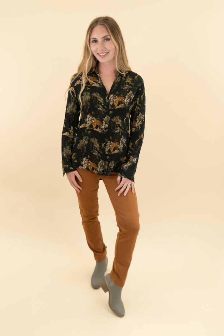 l'agence Black Nina Tiger Print Silk Blouse (xs; retail $390)