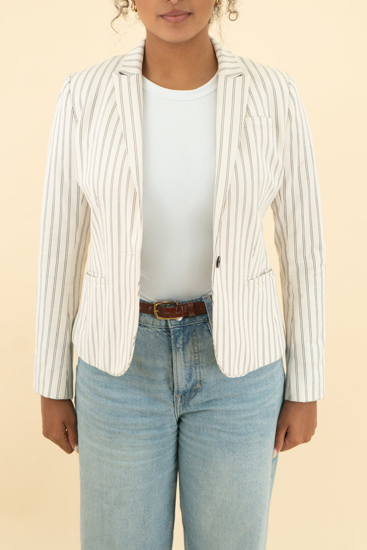 banana republic white and black striped blazer (4)