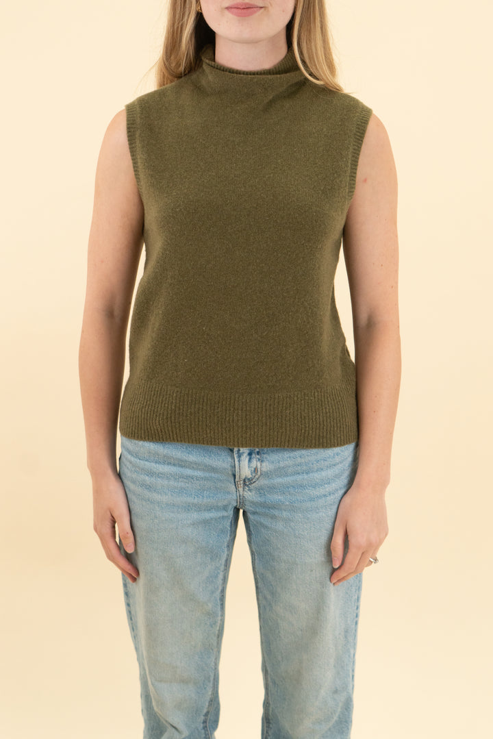 abercrombie & fitch merino wool blend olive green sweater tank (xs)