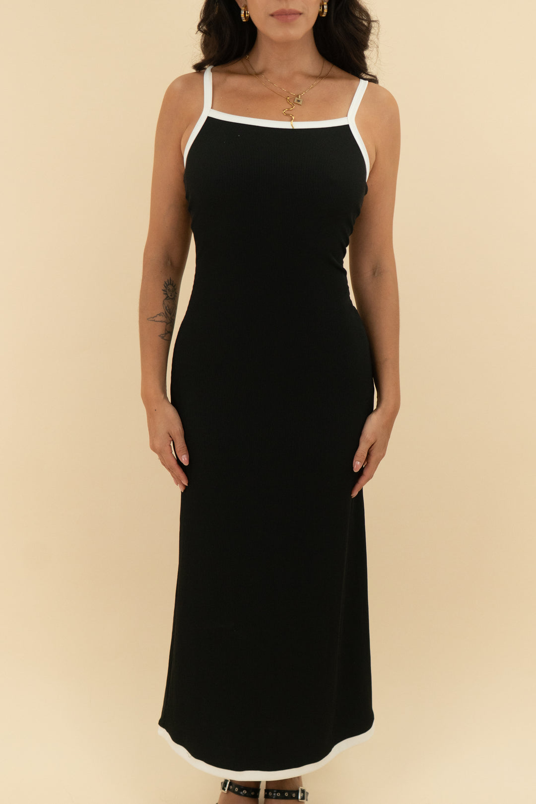 zesica black and white trim ribbed maxi nwt (s)