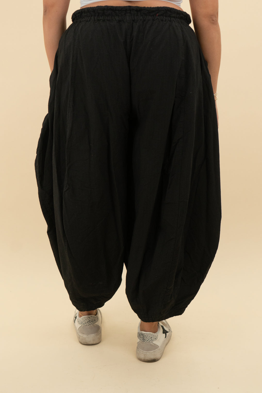 free people movement black flare balloon pant NWT (m)
