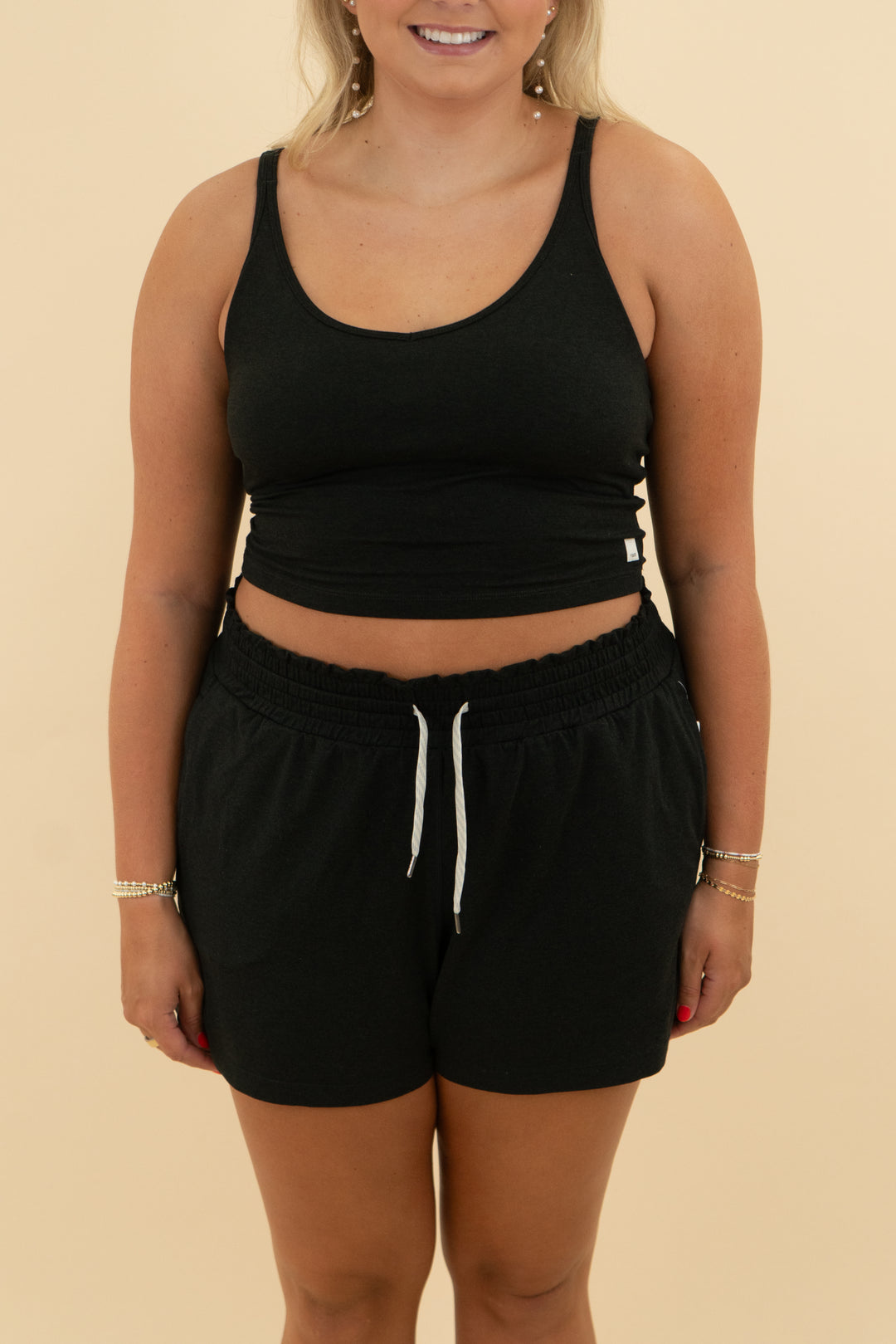 vuori black strappy tank (xl)