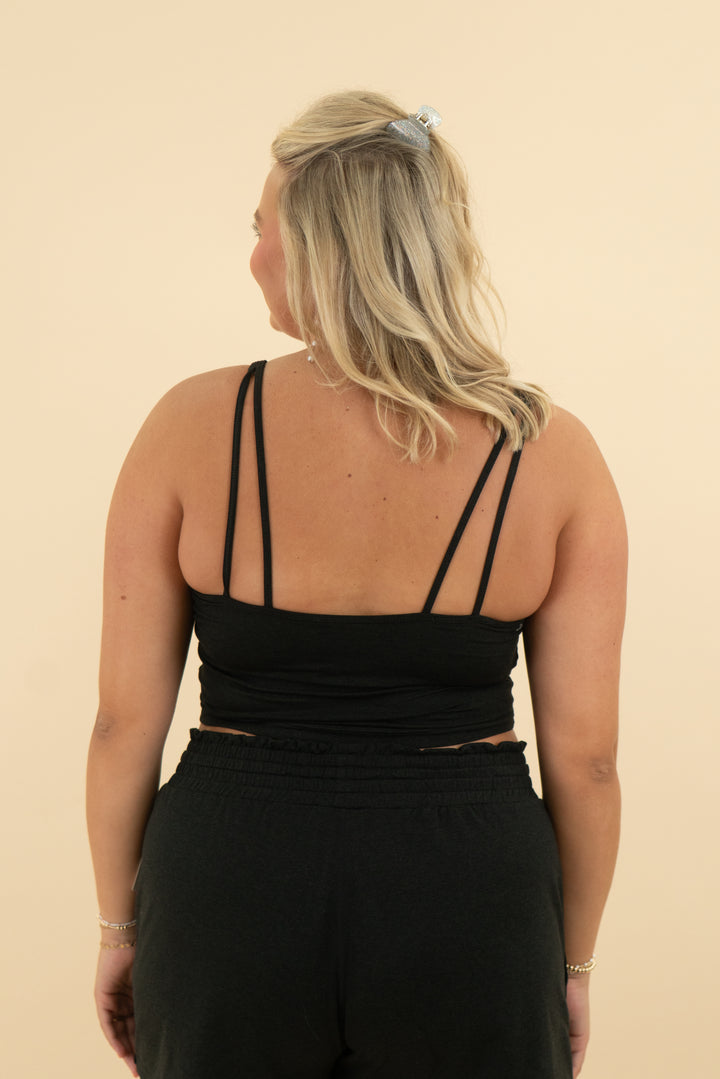 vuori black strappy tank (xl)