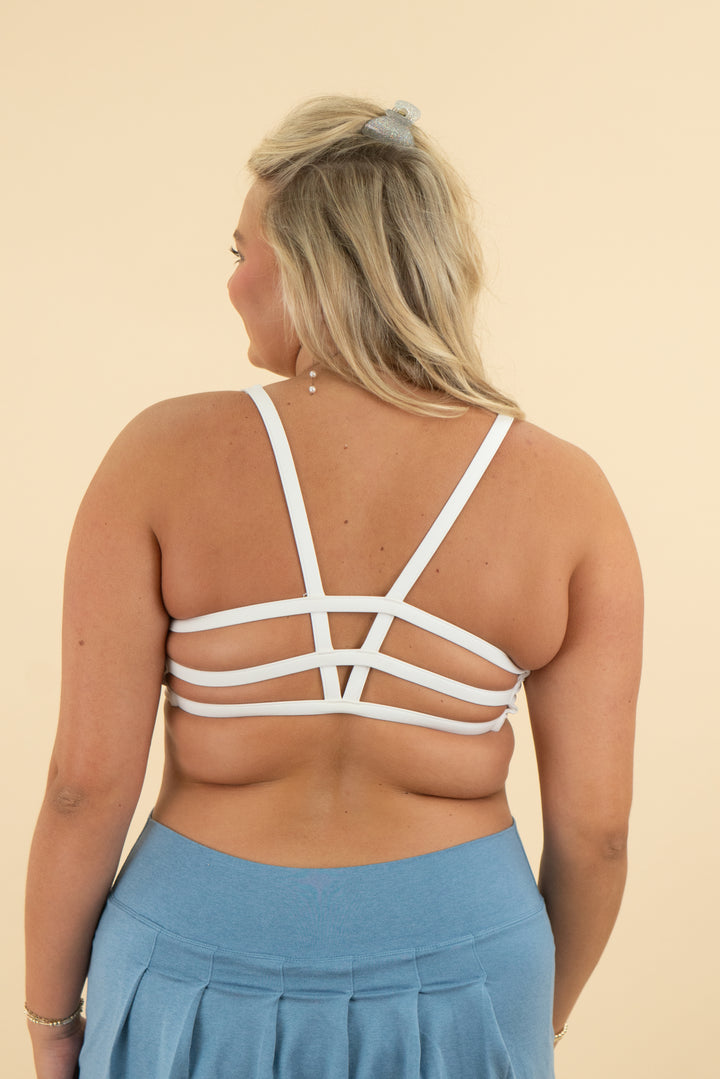 vuori white sports bra (l)