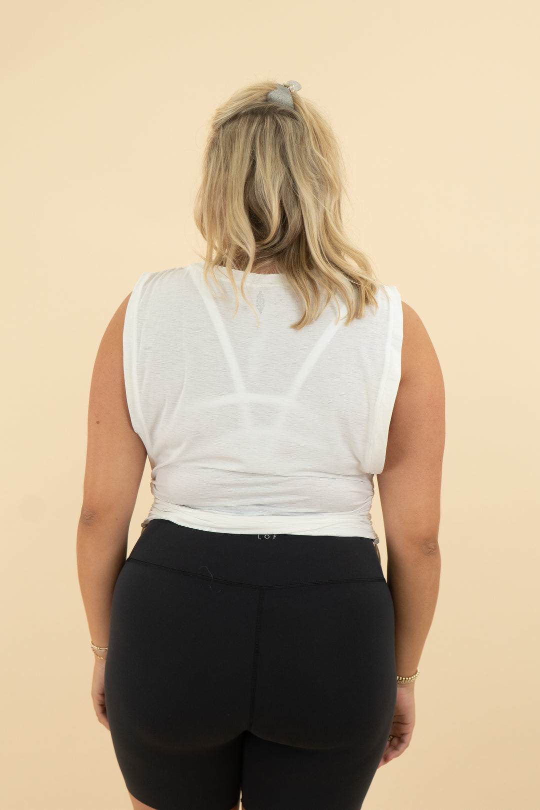 fp movement white cinch active tank (l)