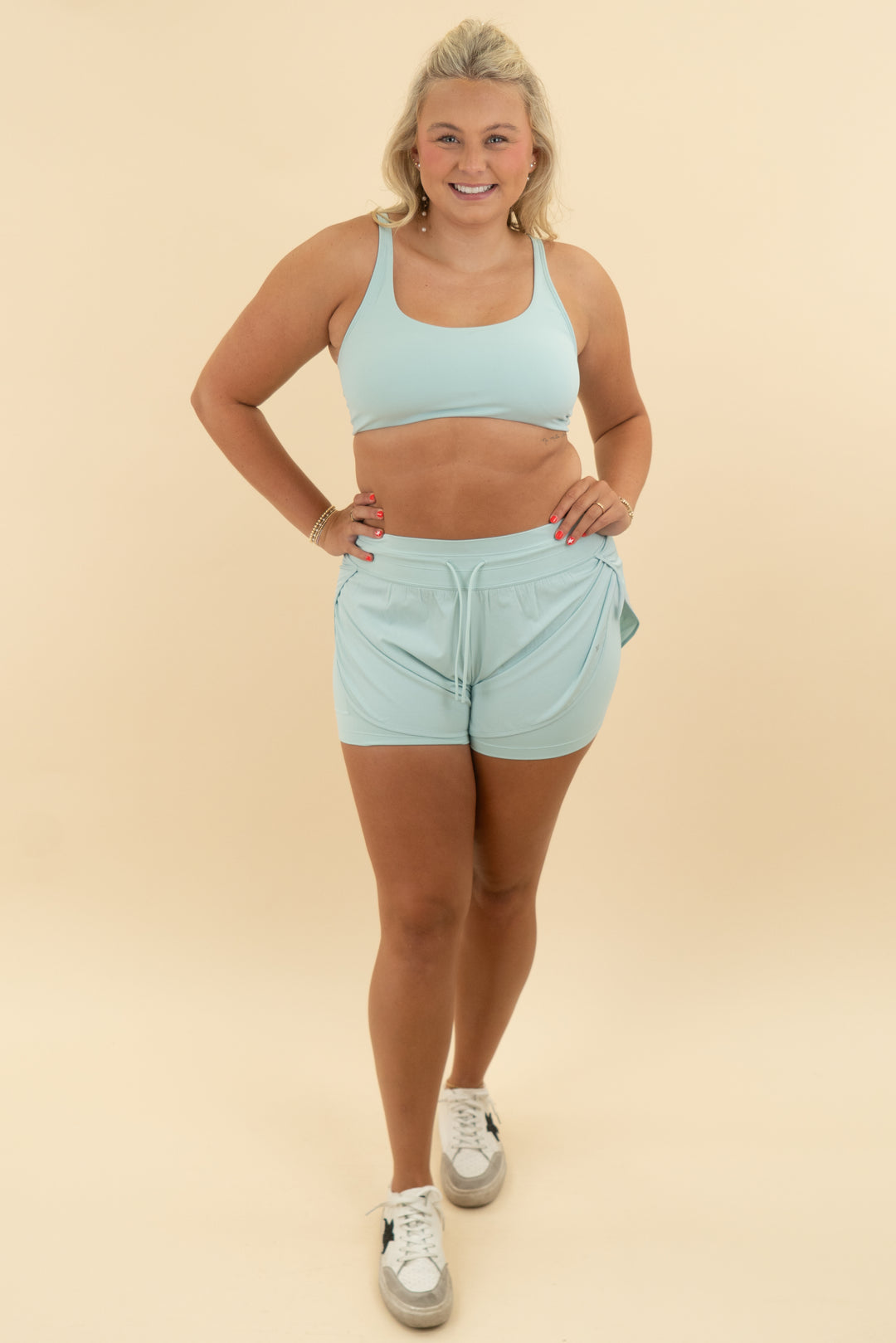vuori light blue shorts (l)