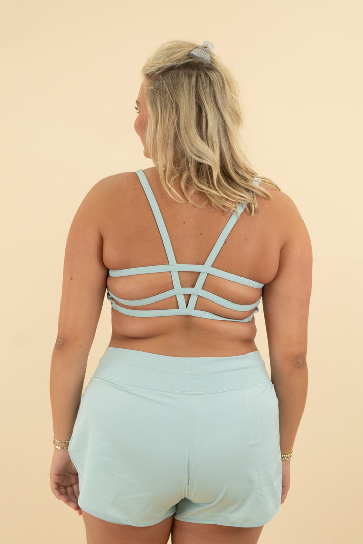 vuori icy blue sports bra (l)