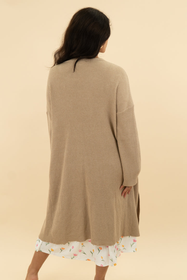 kittenish camel ribbed cardigan (s)