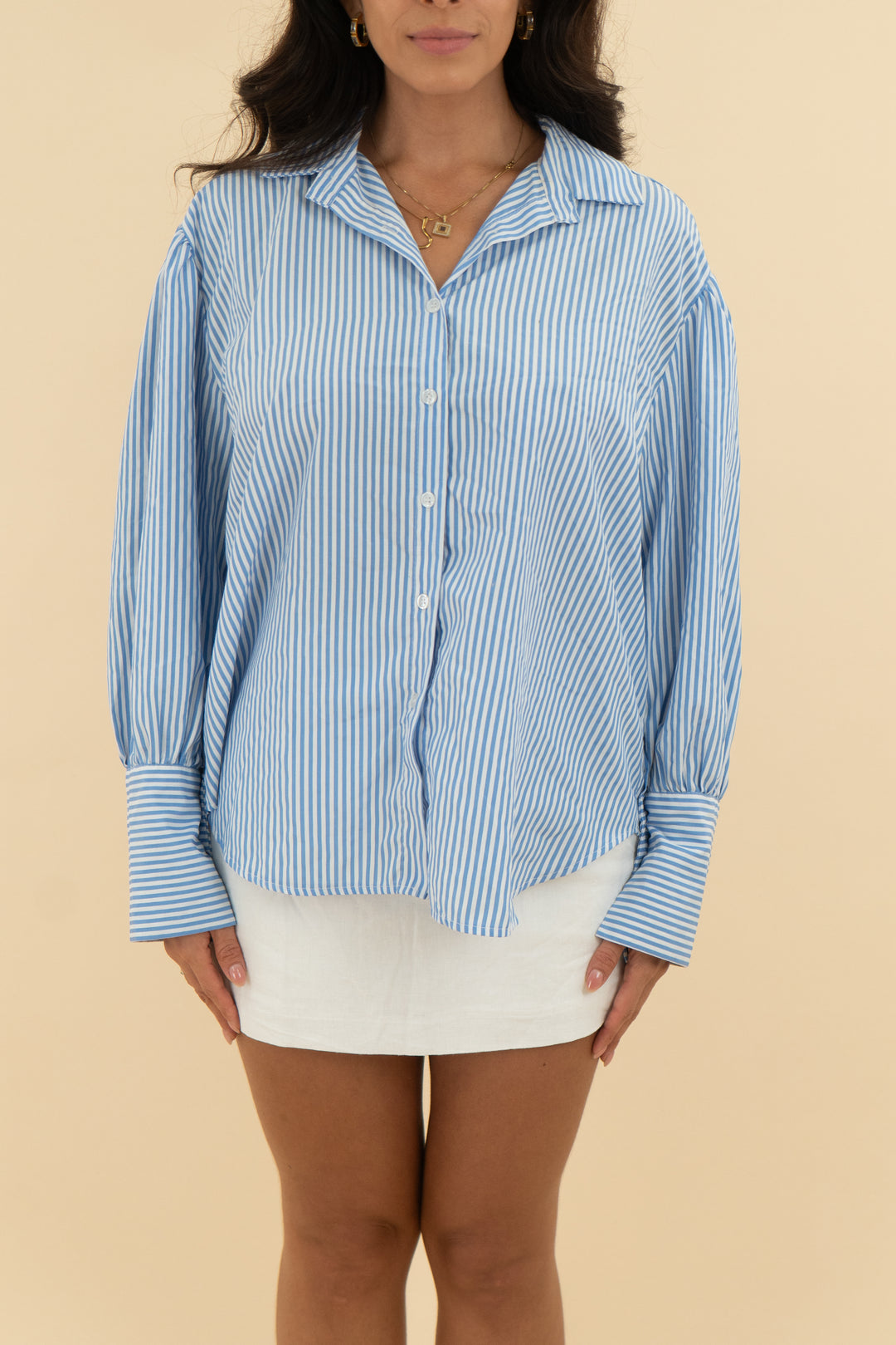 boohoo blue pinstripe button up top (10; retail $62)