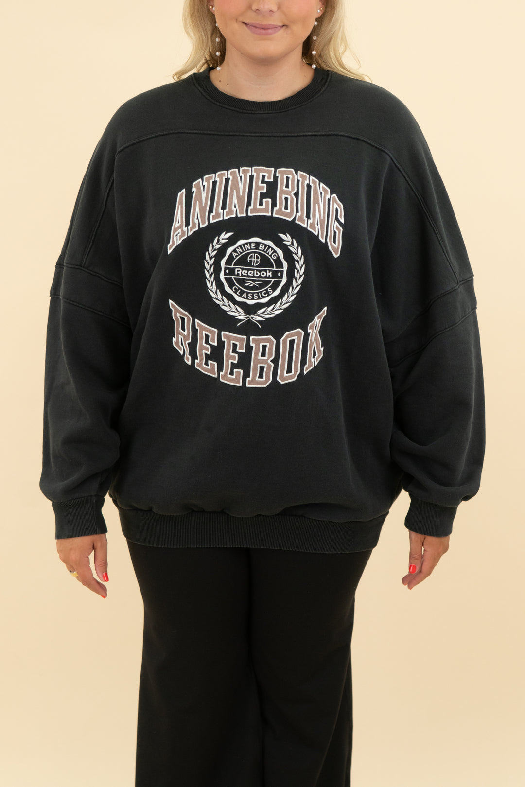 anine bing x reebok black crew neck (l)