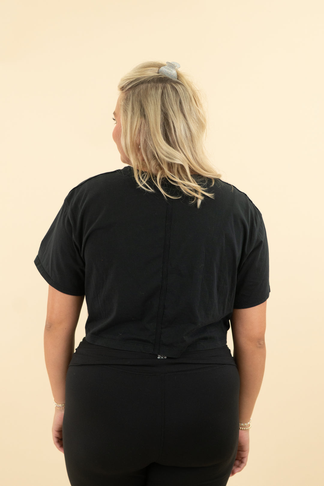 black cropped tee (m)
