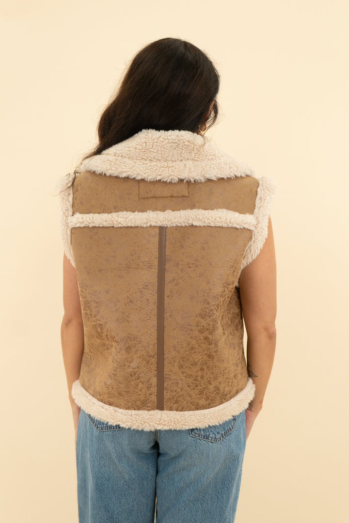 american eagle brown shearling-lined vest nwt (s; retail $89.95)