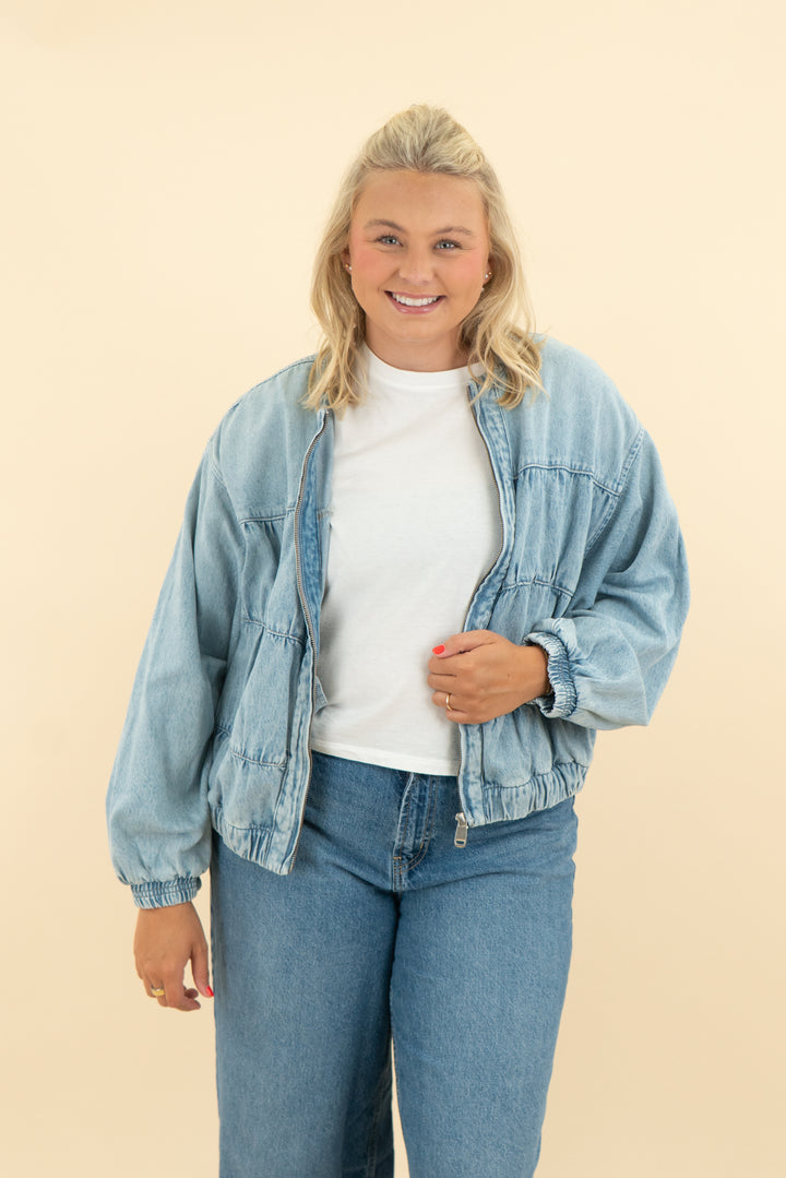 we the free light denim cinch jacket (m)