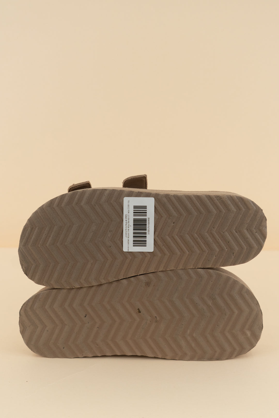 steve madden slip on two strap sandal (7; retail $109.95)
