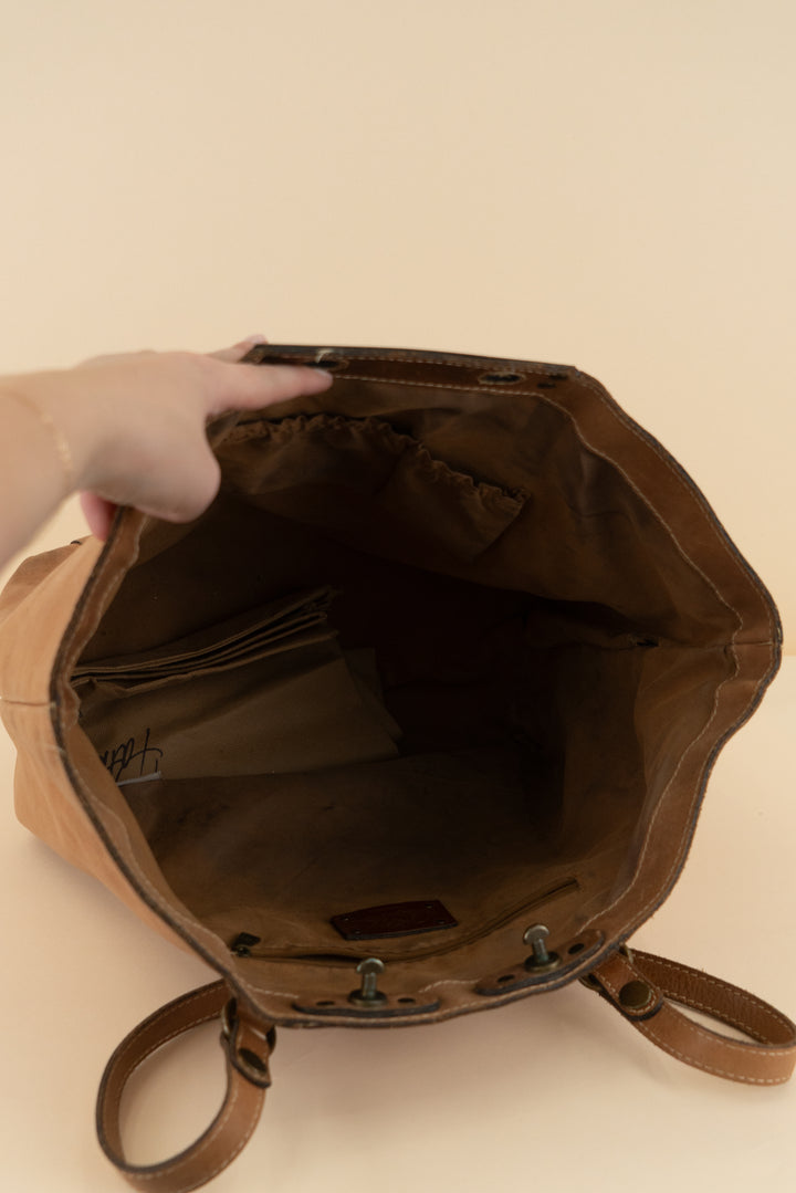 patricia nash italian leather tote (os; retail $299)