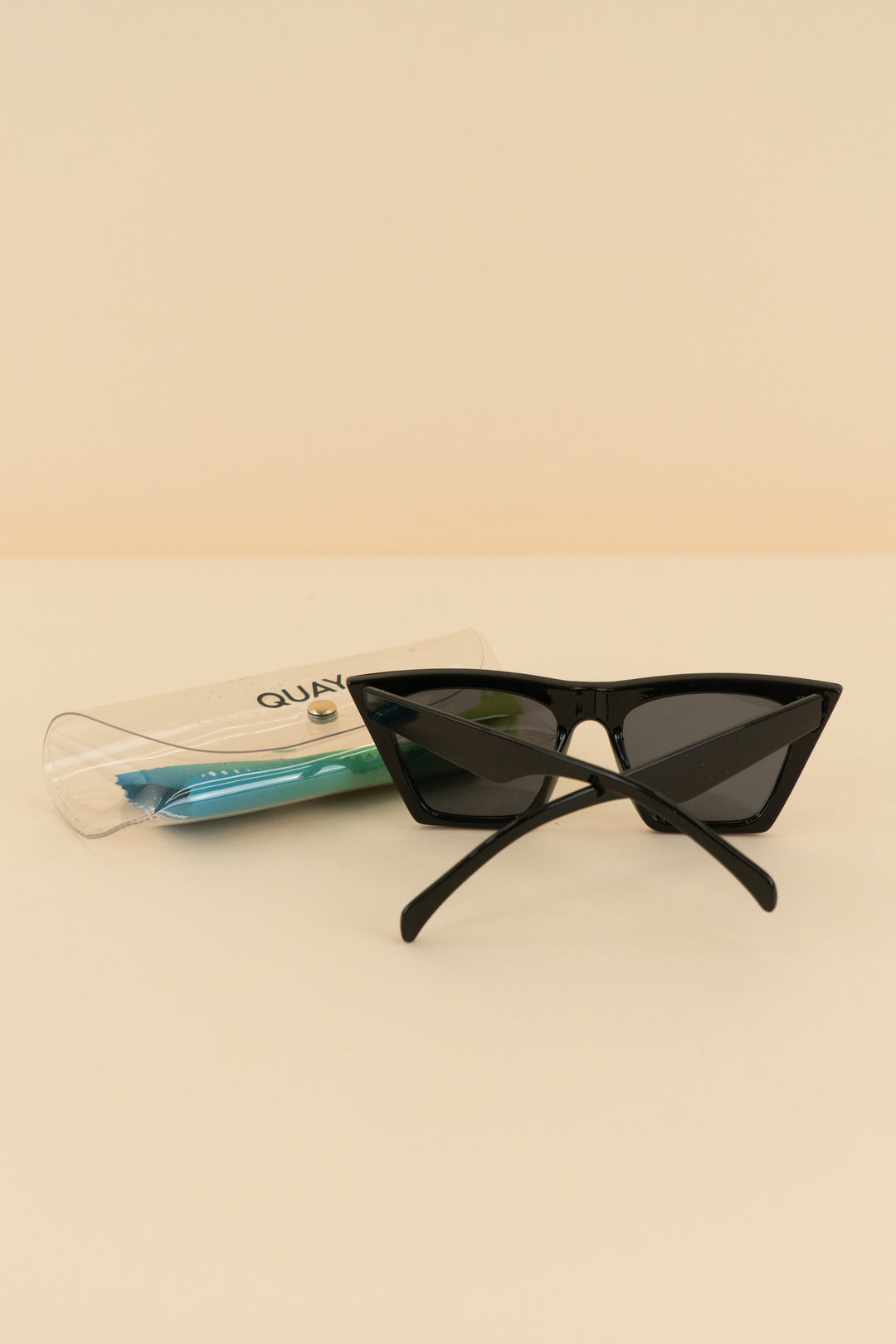 Quay black cat eye sunglasses (os; retail $80)