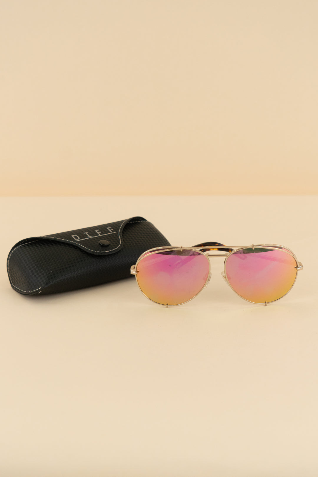 Diff aviator sunglasses tortoise trim (os; retail $138)