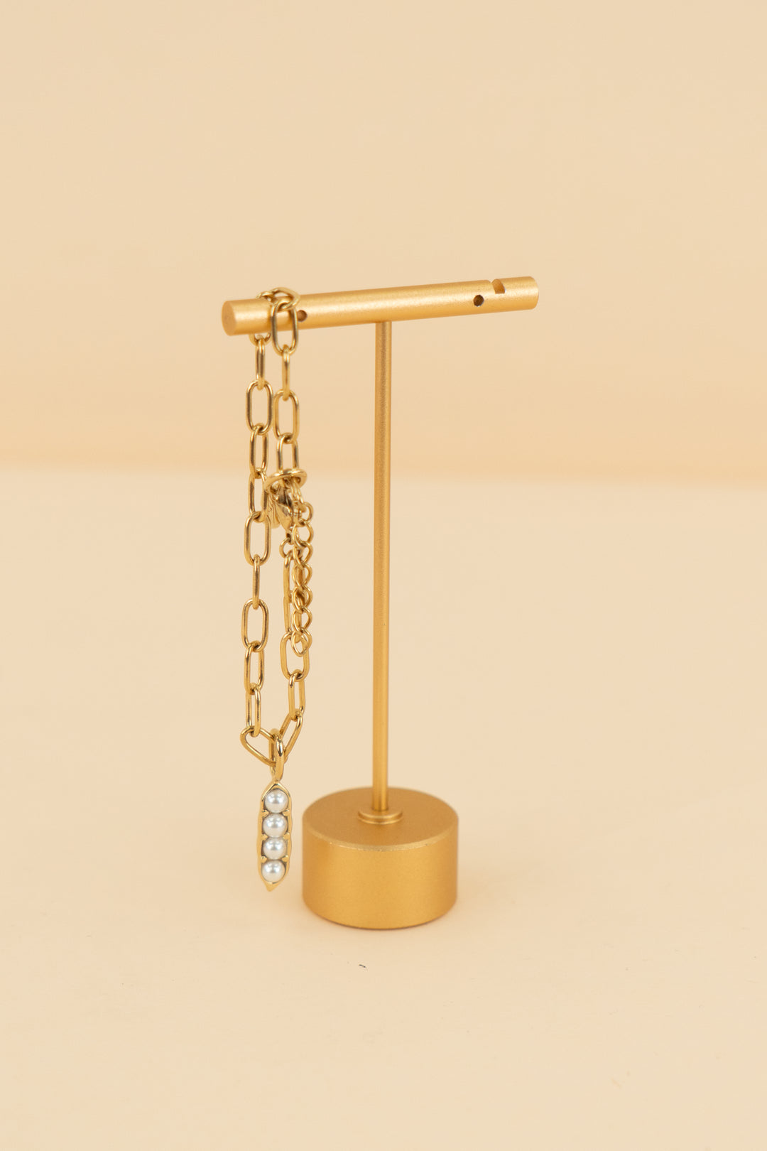 rellery 4 peas in a pod pearl bracelet (os; retail $155)
