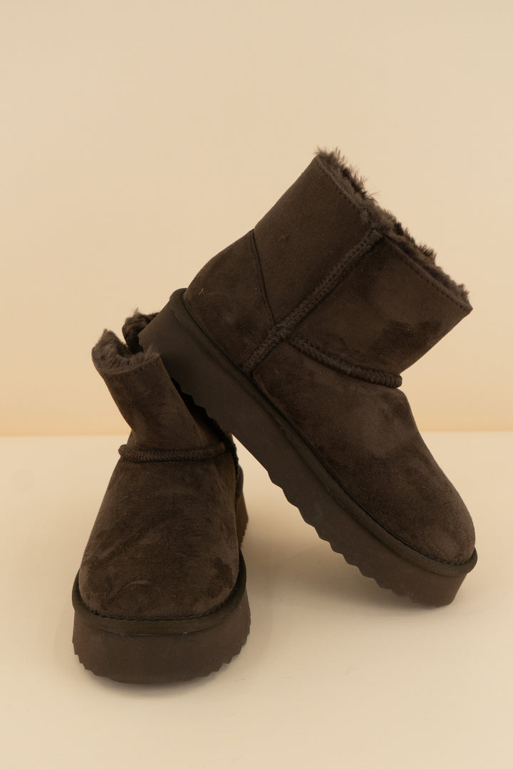 beach brown suede platform booties with fur lining (8; retail $70)