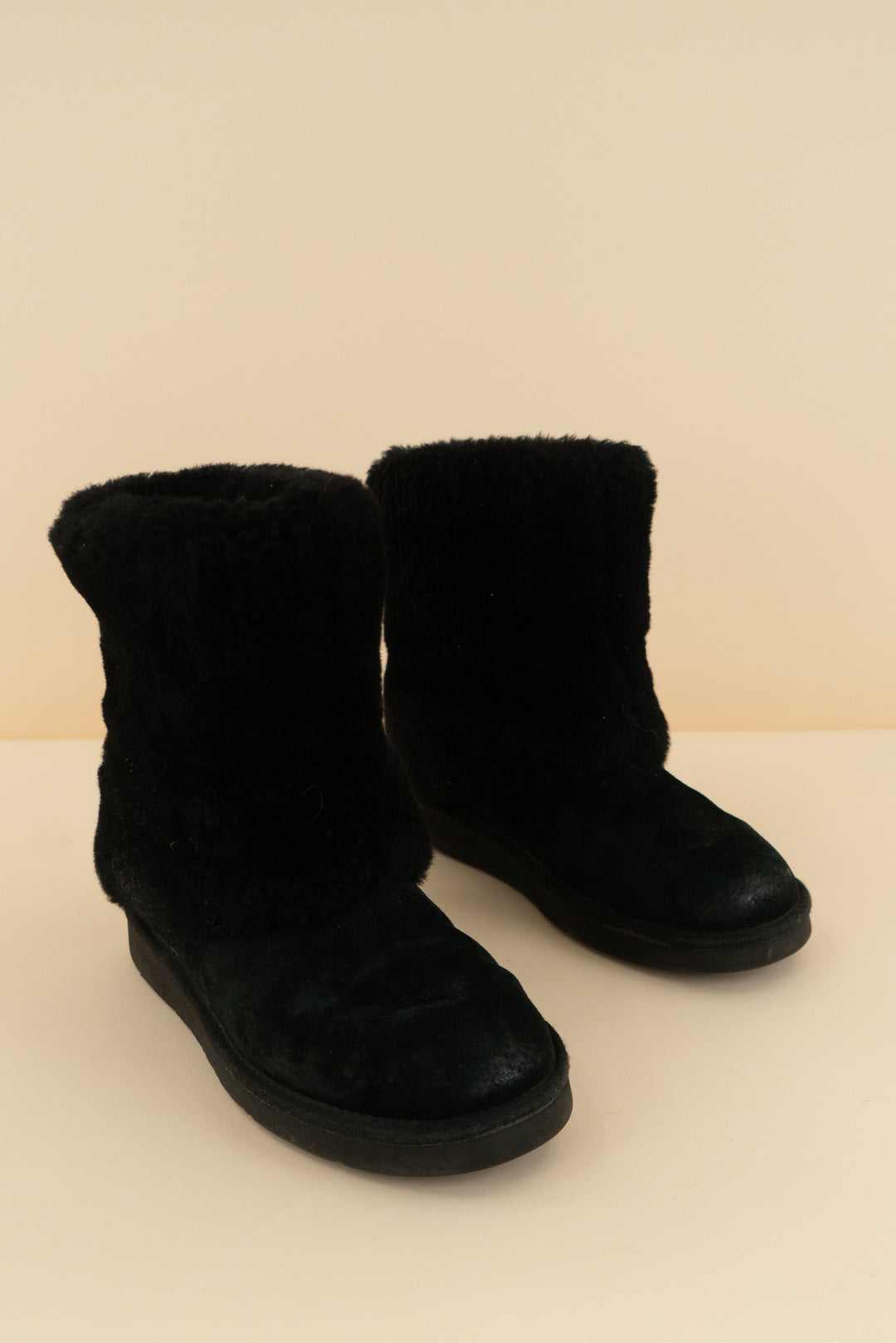 ugg australia black tall suede fur fold over bootie (y; retail $350)