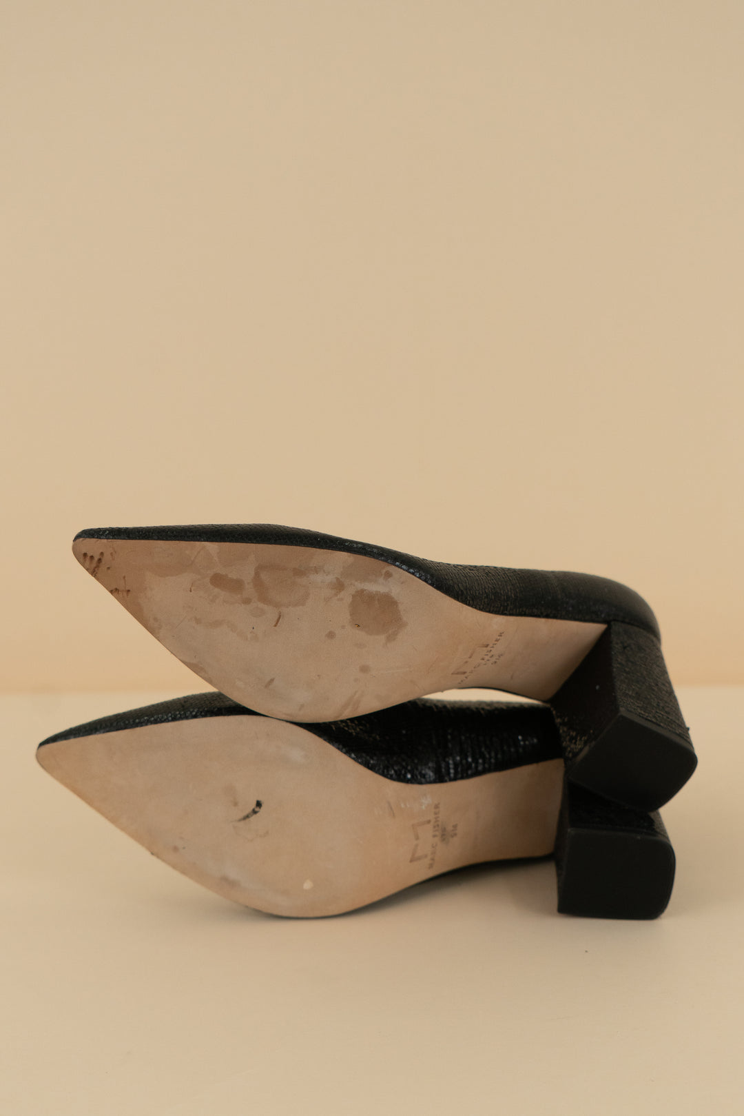 marc fisher black pointed toe heel (9)