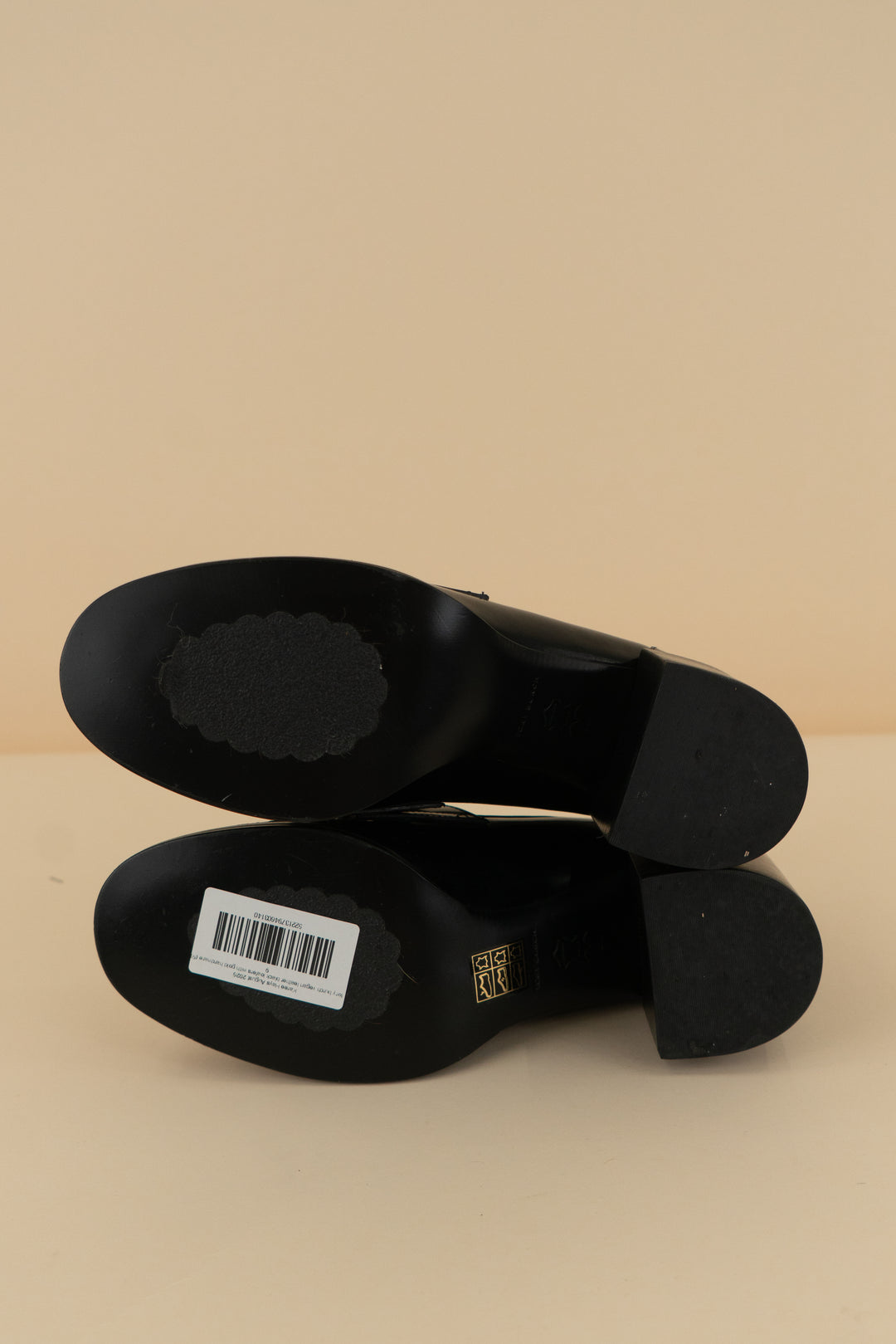tory burch vegan leather black loafers with gold hardware (9)