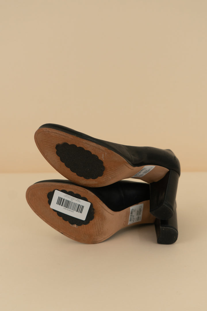 clarks black leather heel (9.5)