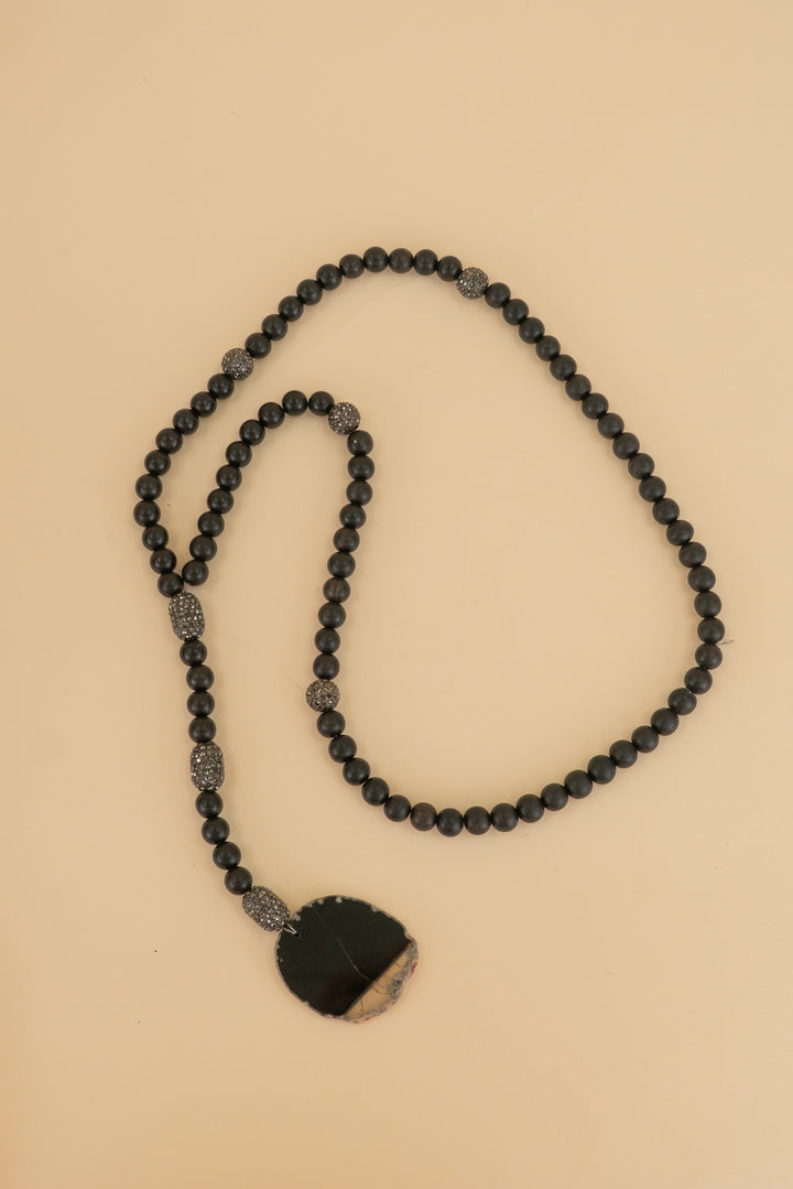 black stone pendant necklace (os)