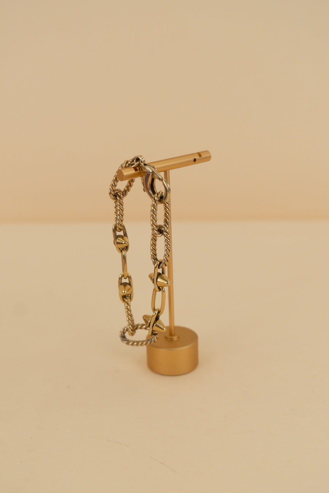 gold spike and link bracelet (os)