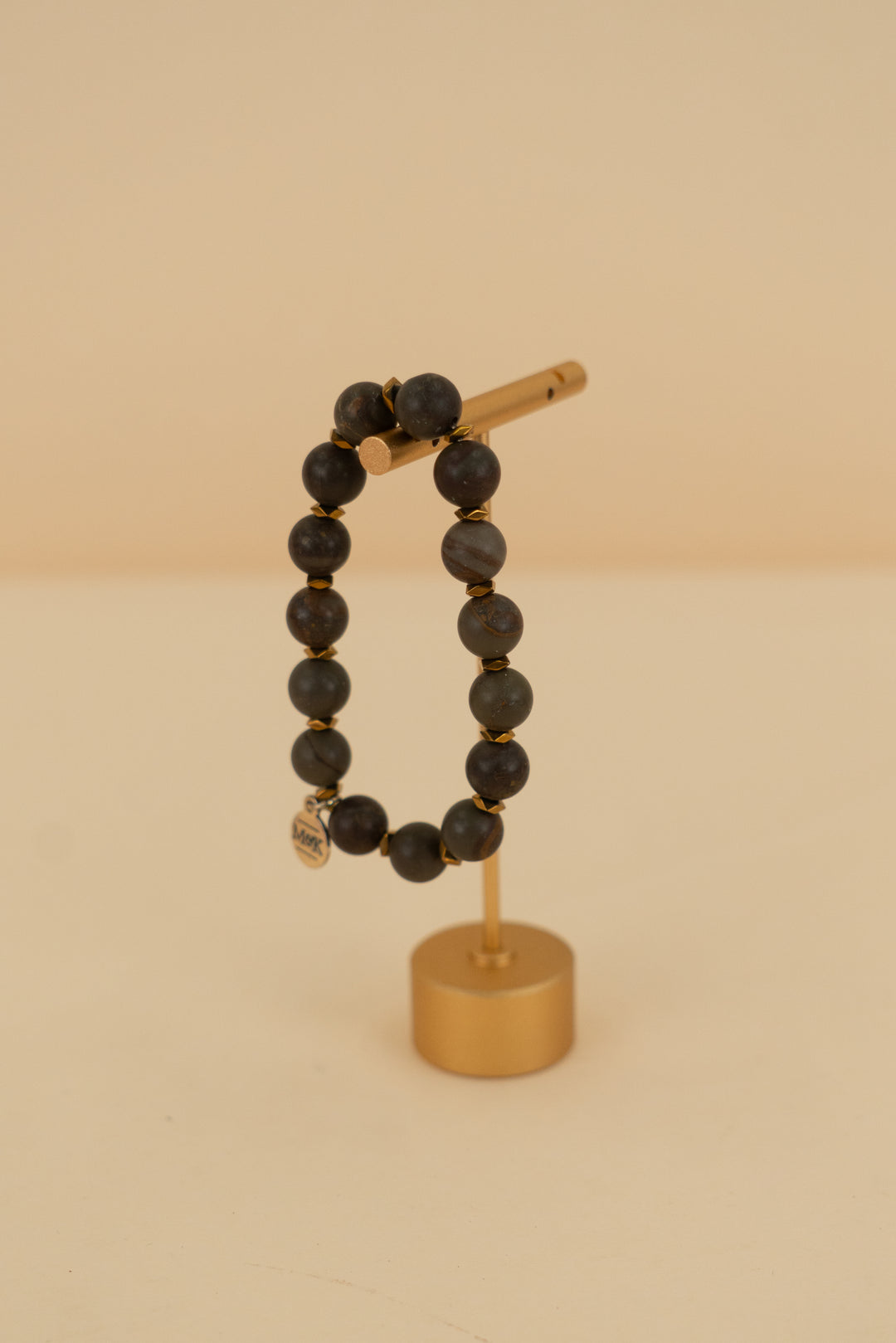 m & k brown beaded and gold stud bracelet (os)