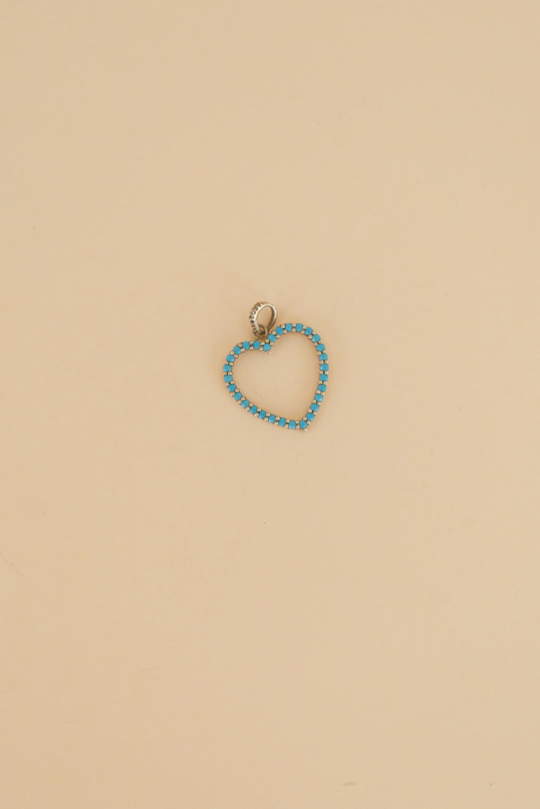 arizona turquoise heart pendant (os)