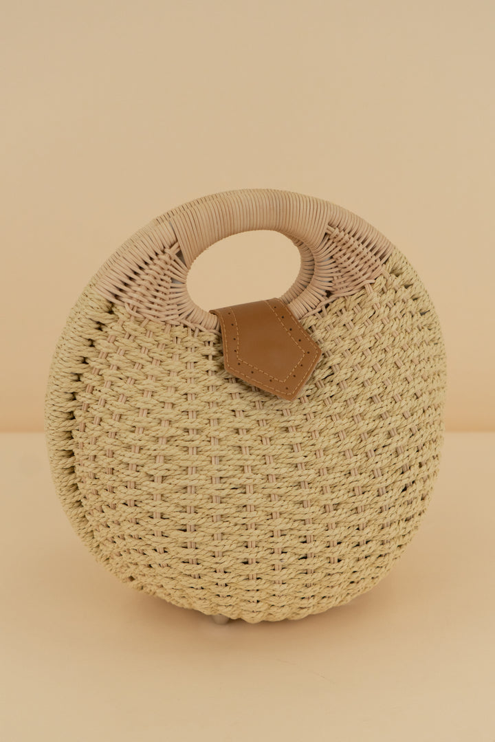 weave structured rattan bag