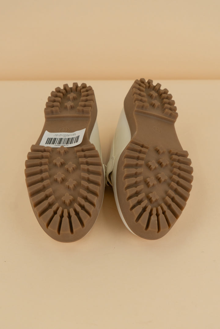 a new day white loafer nwt (6.5)