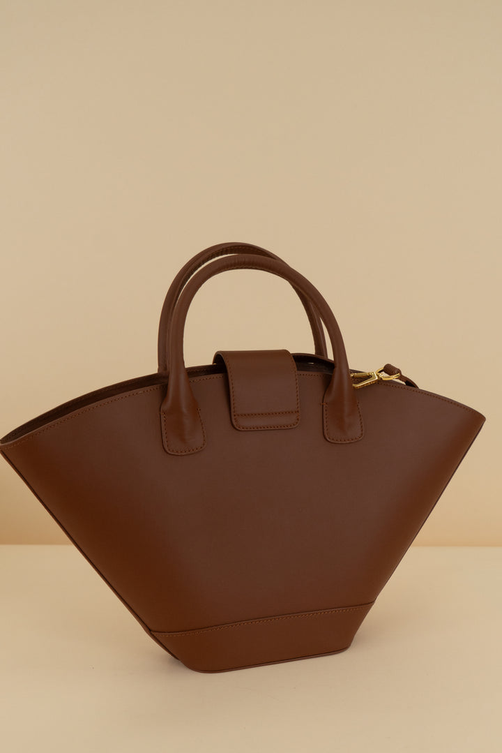 paris /64 brown weave tote (retail $560)