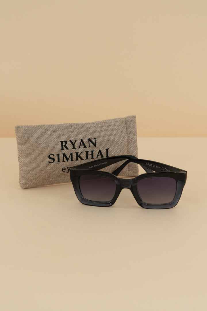 ryan simkhai navy square oversized sunglasses with blue lens nwt (os)