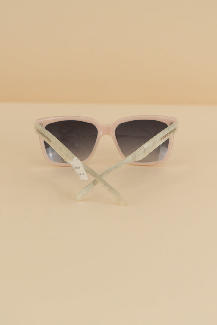elie tahari pink and white oversized square sunglasses nwt (os; retail $158)