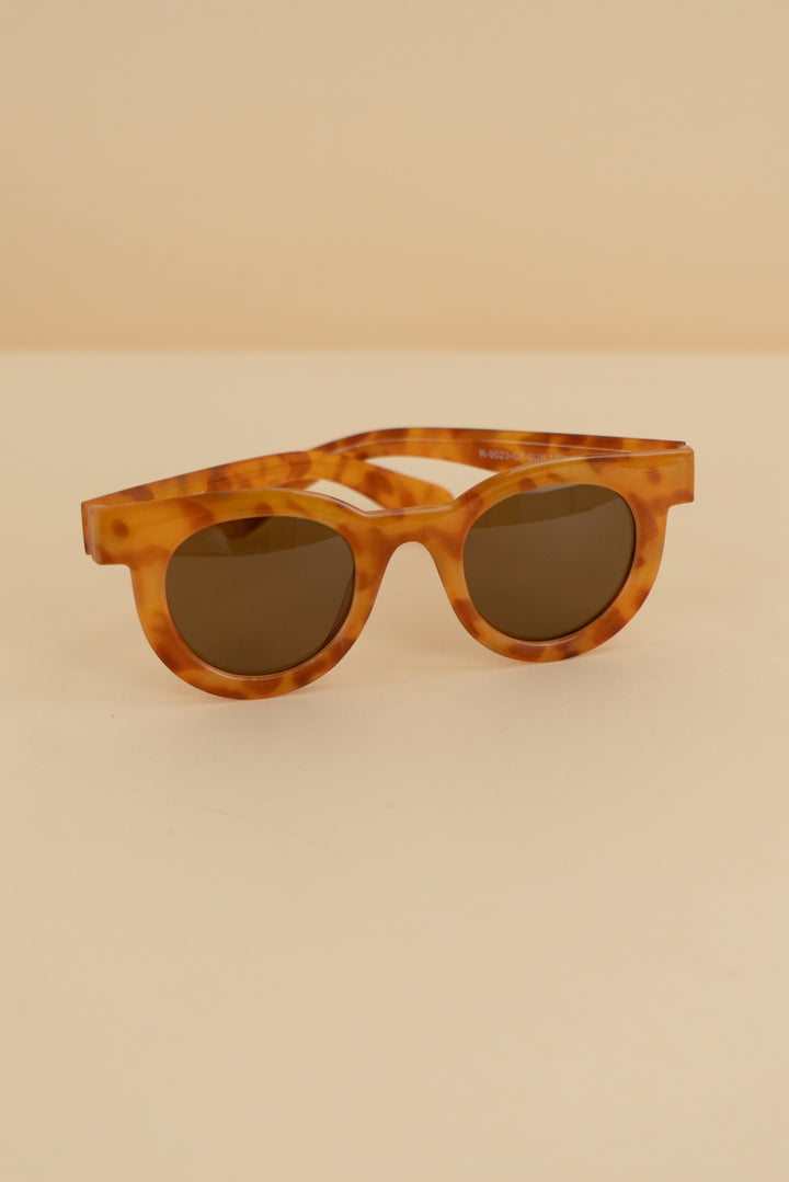 ryan simkhai light brown tortoise shell round oversized sunglasses nwt (os)