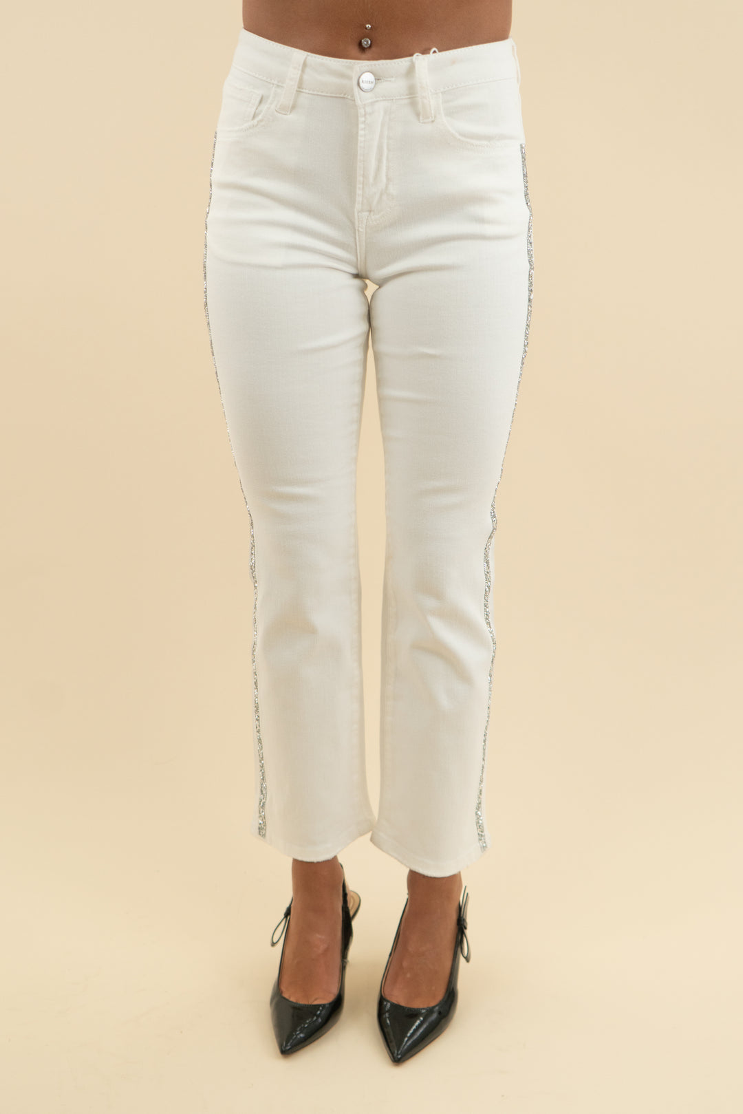 risen high rise white rhinestone jean nwt (25; retail $98)