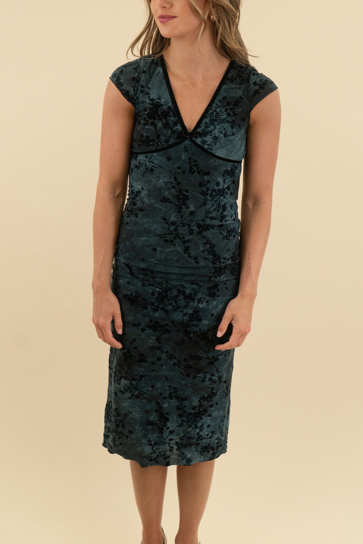 thirty thirty la navy mineral wash w/velvet detail (xs)