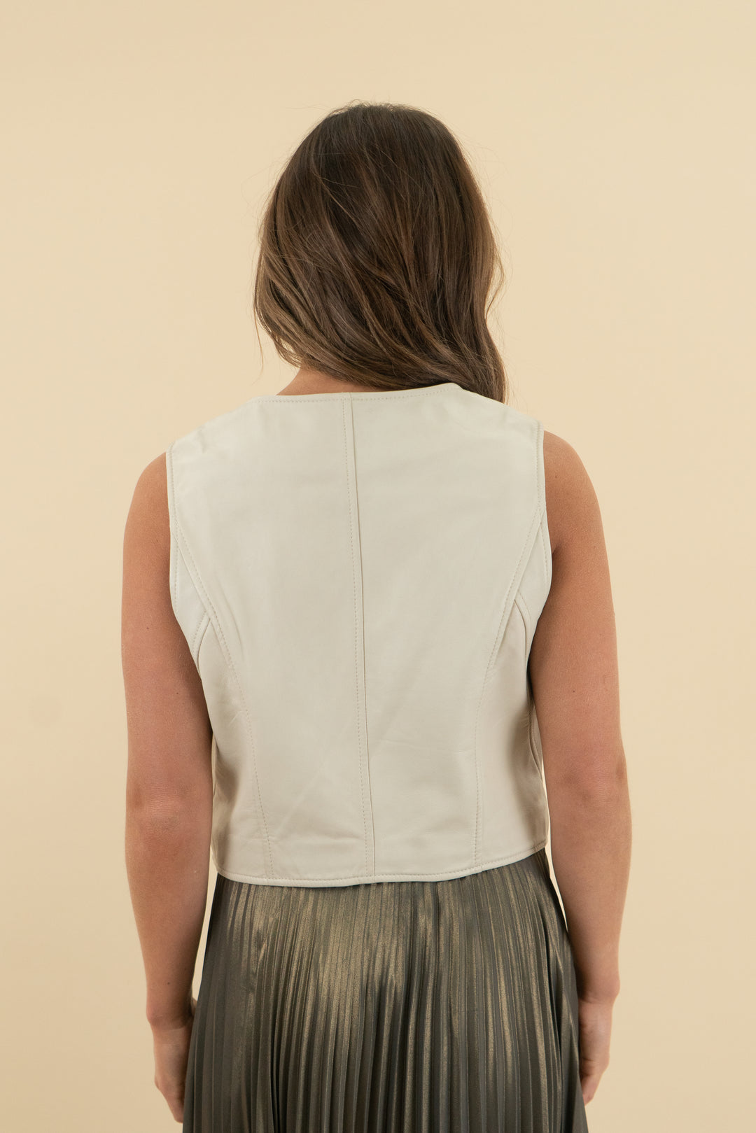 lamarque lamb leather cream vest top (m; retail $325)