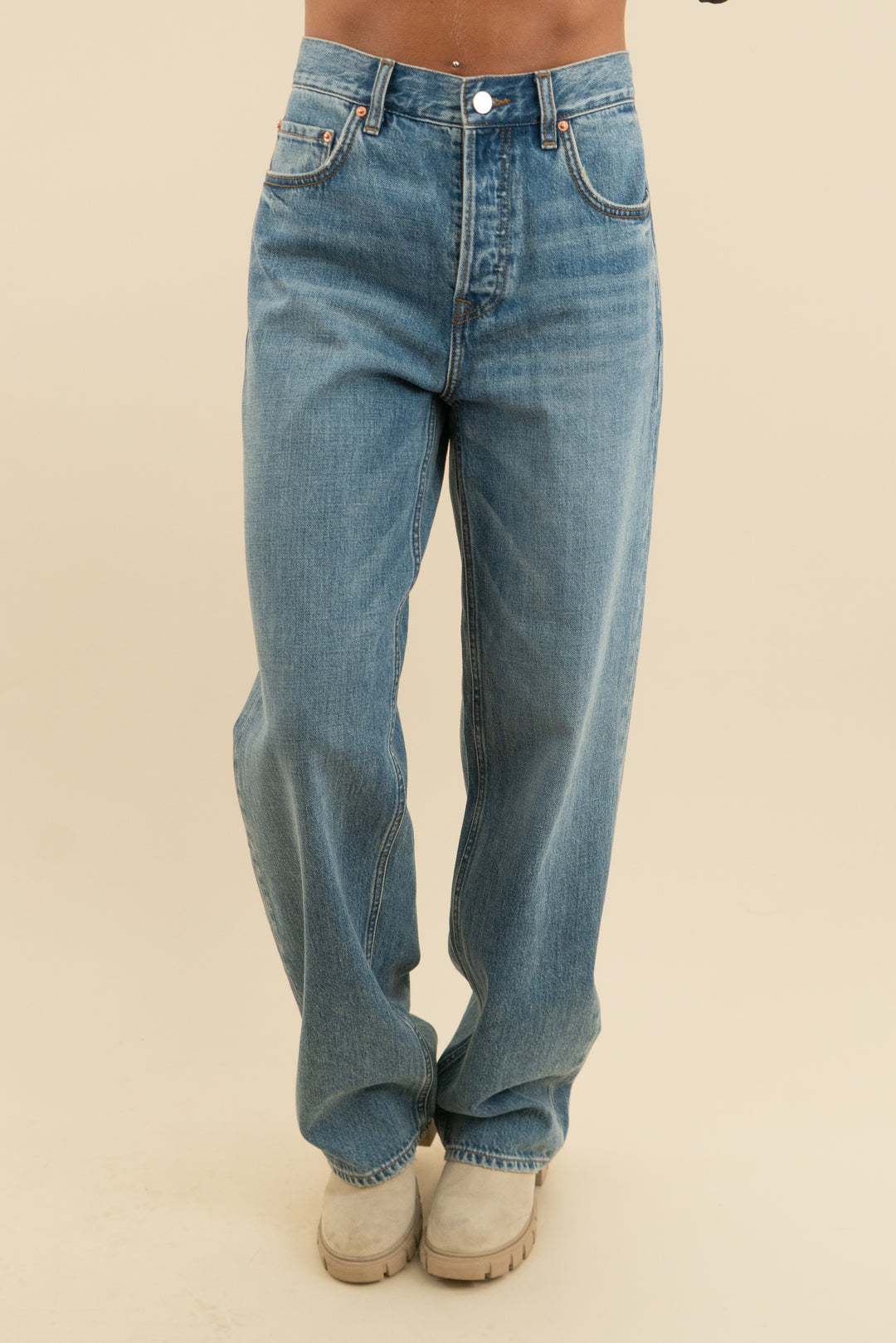 grlfrnd the bella low rise jeans (26)