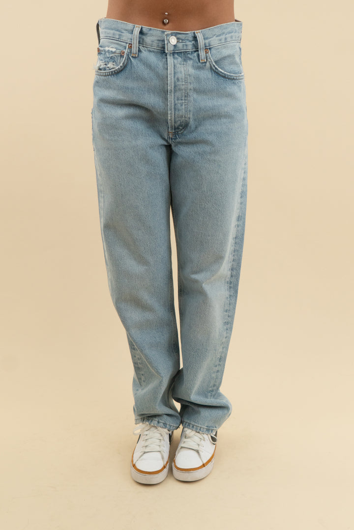 agolde light wash 90s jeans (25)